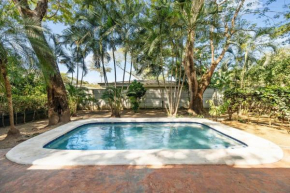 2-Bedroom House with Pool